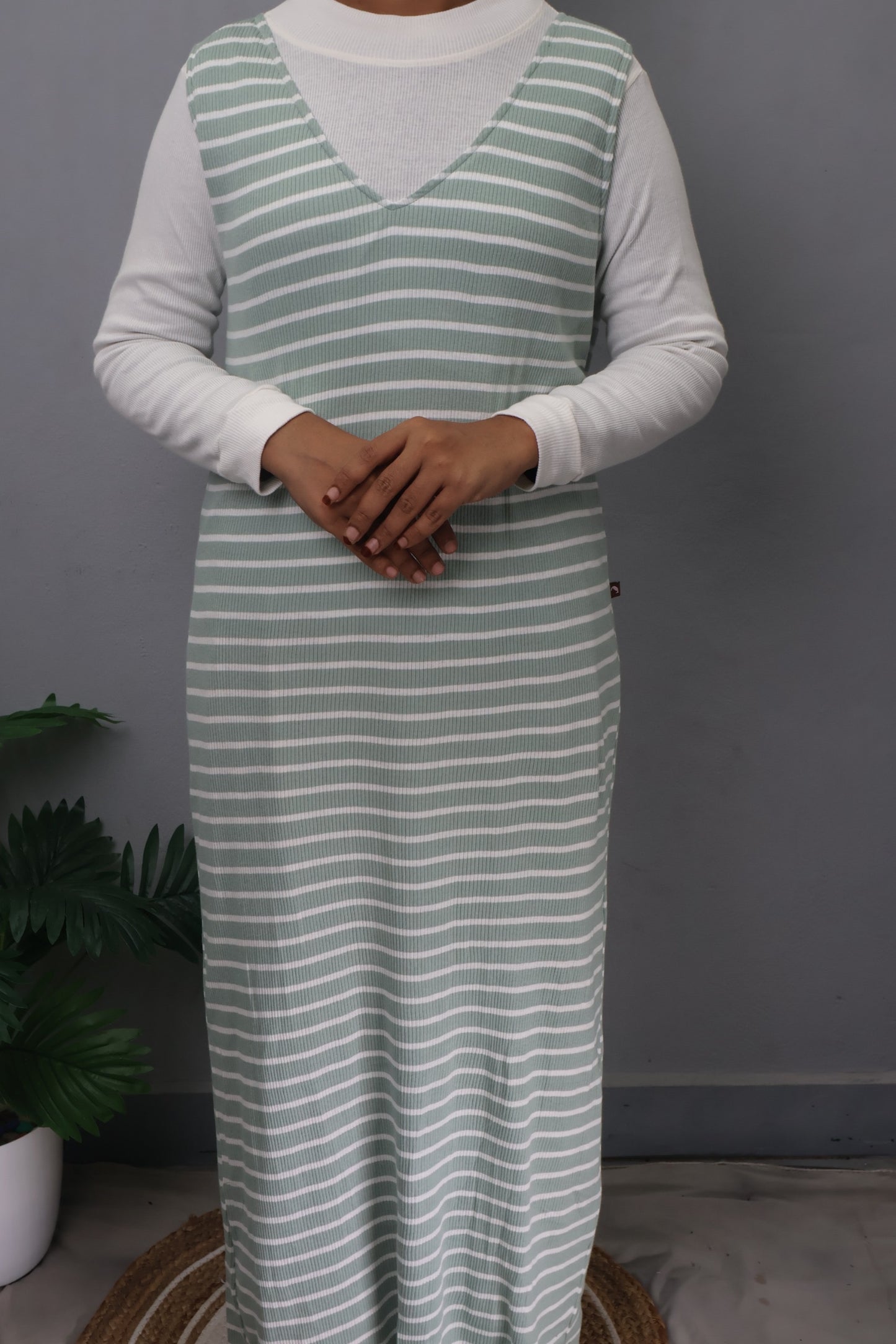 Green and white maxi romber