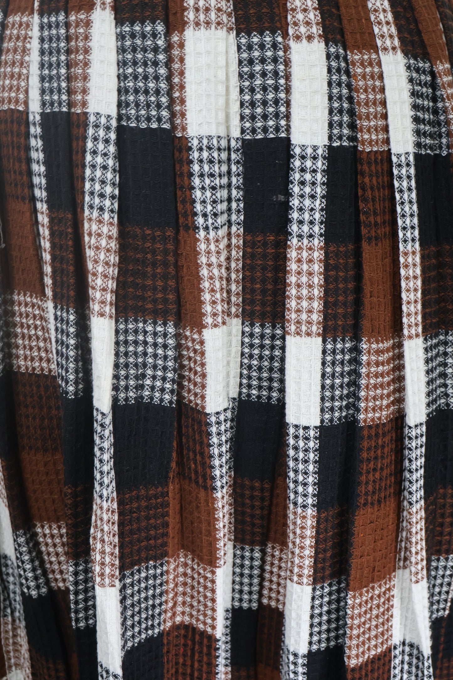 Modesty white shirt and skirt