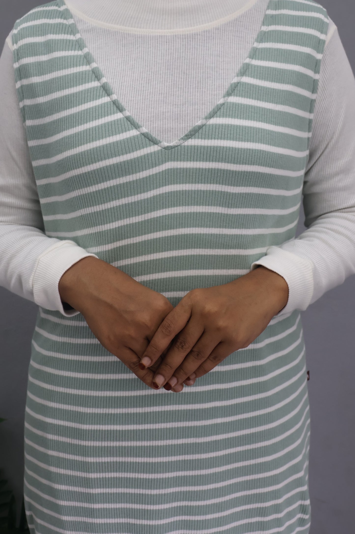 Green and white maxi romber