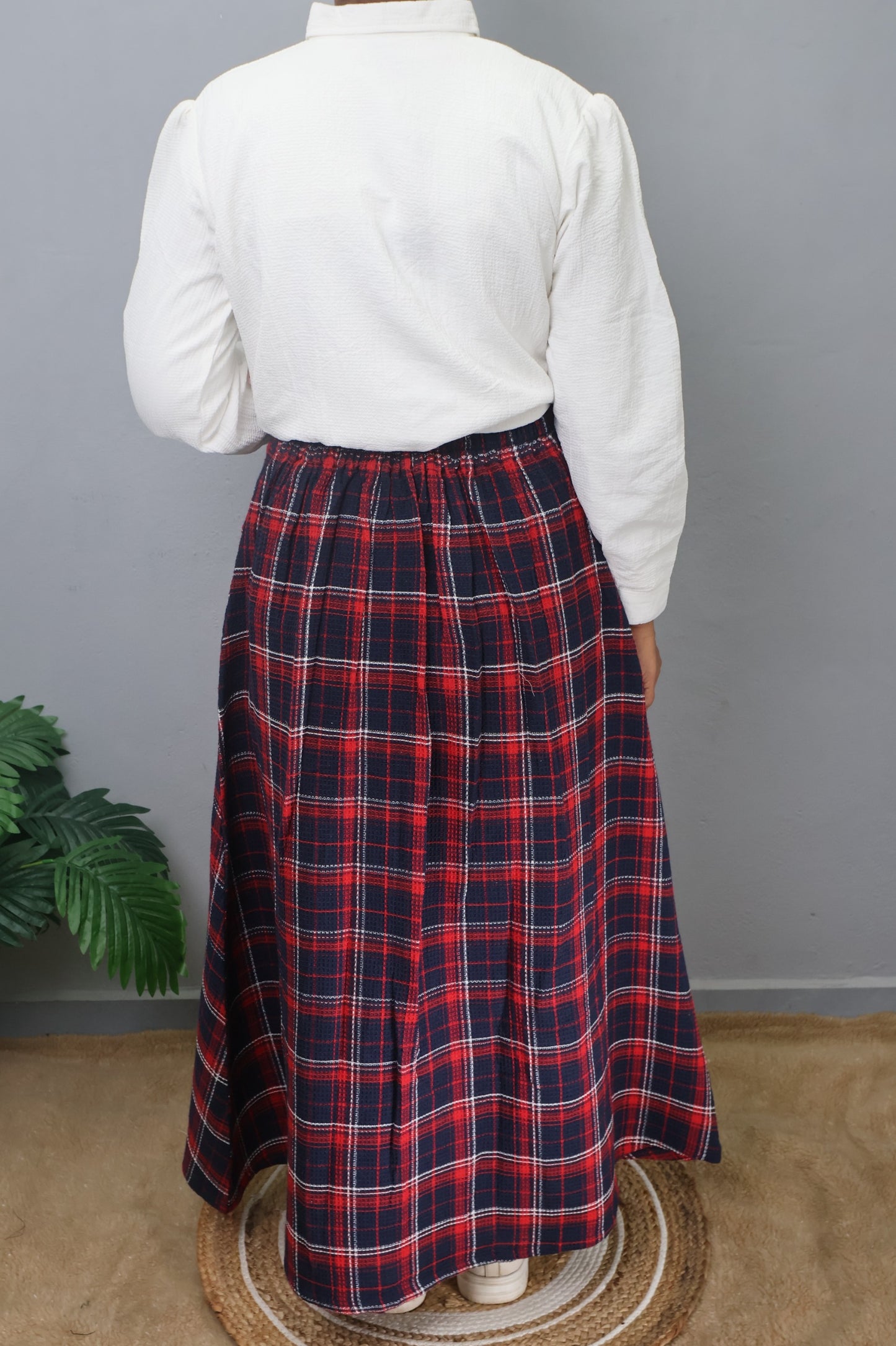 Modesty white shirt and skirt