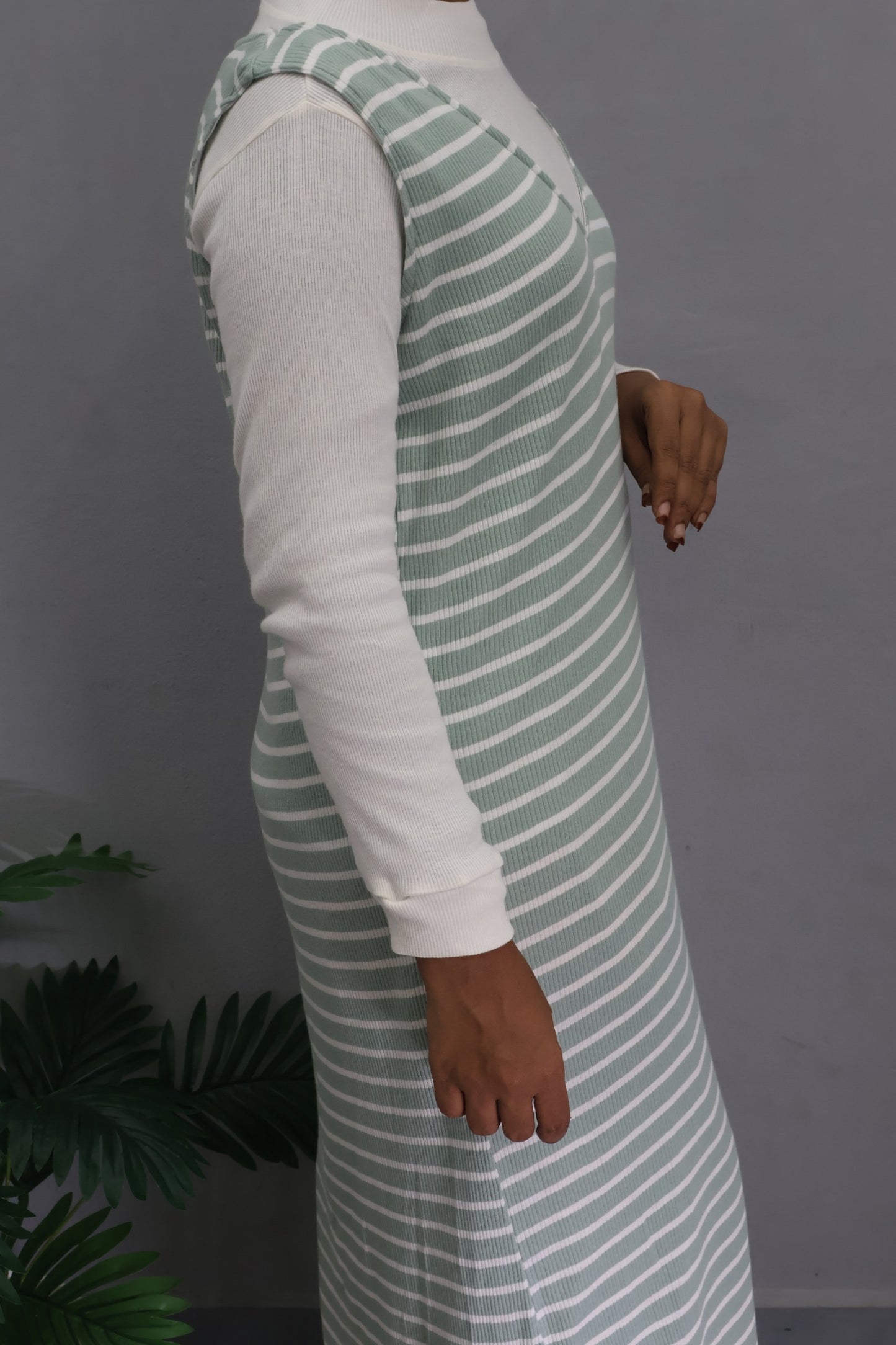 Green and white maxi romber